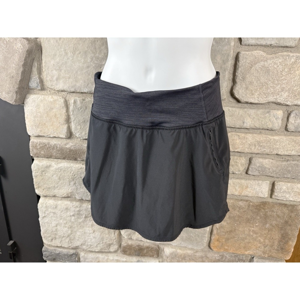 Outdoor Voices Women's Skort Size S Hudson 4" Black Athletic Shorts Tennis Skirt